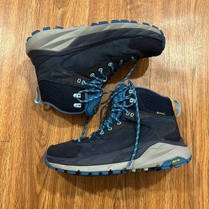 HOKA ONE ONE KAHA 2 GTX MID